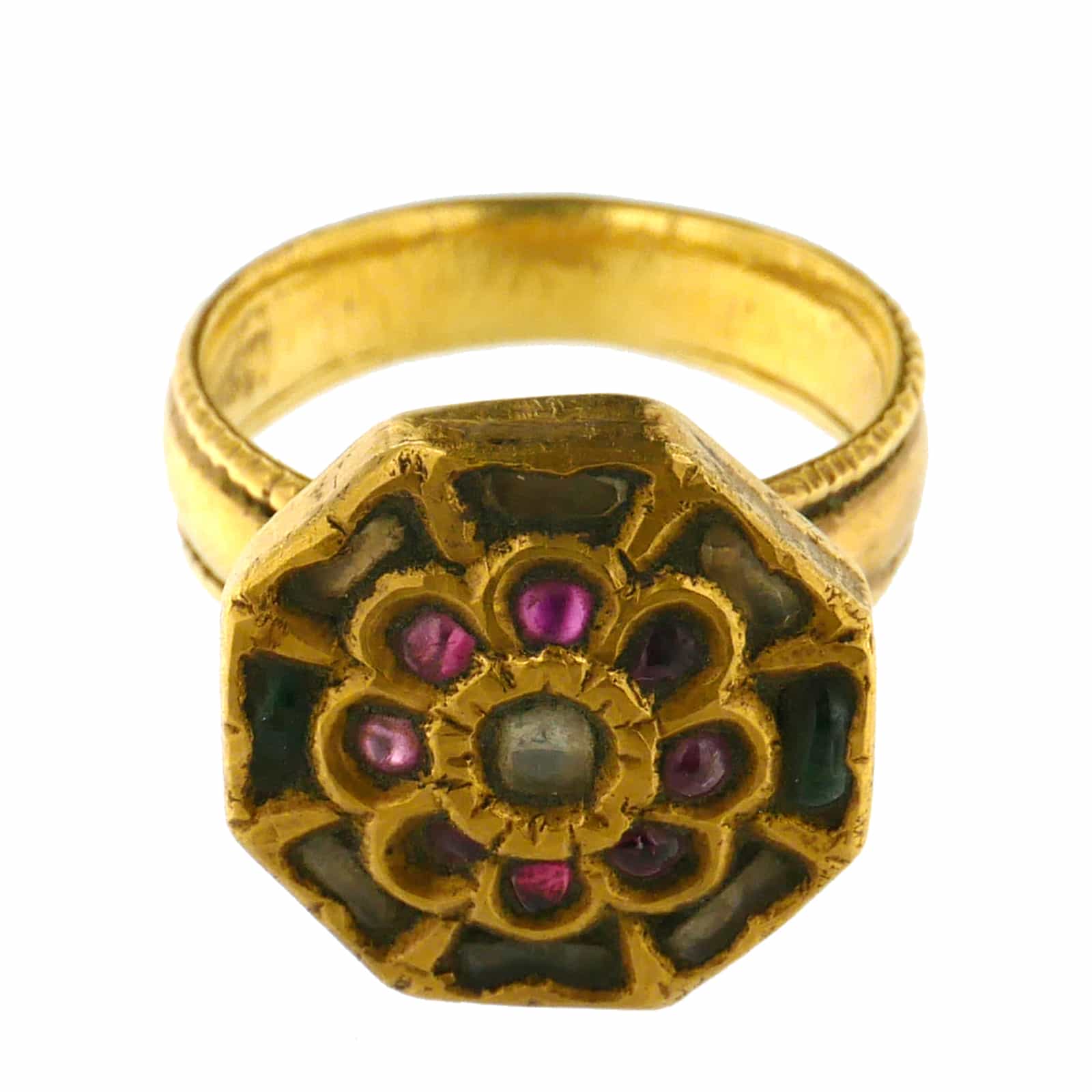 Indonesian Antique Gold Ring Indonesian Antique Gold Ring